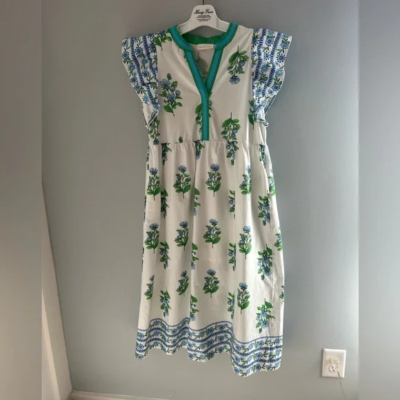 entro White Midi Dress with Blue Floral Print and Green Trim - Picture 2 of 16